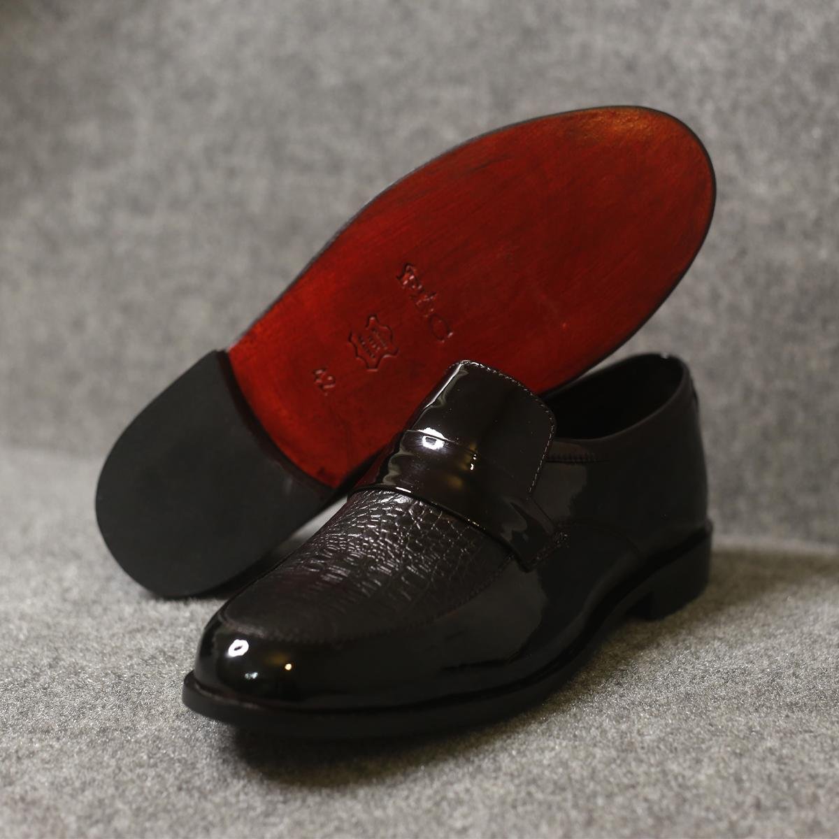 Oxford Black – FBM 0013 Oxford Black – FBM 0013